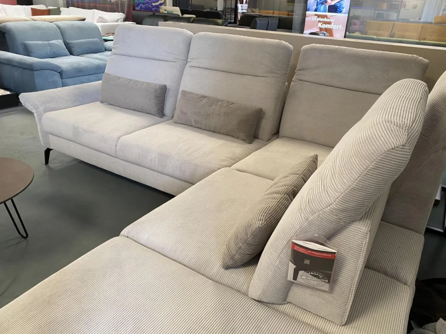 Sit & More Ecksofas|Ecksofa Breda Cord Stoff Rebbit Silver Silber Füße Schwarz Matt Inklusive Verstellungen Und Nierenkissen