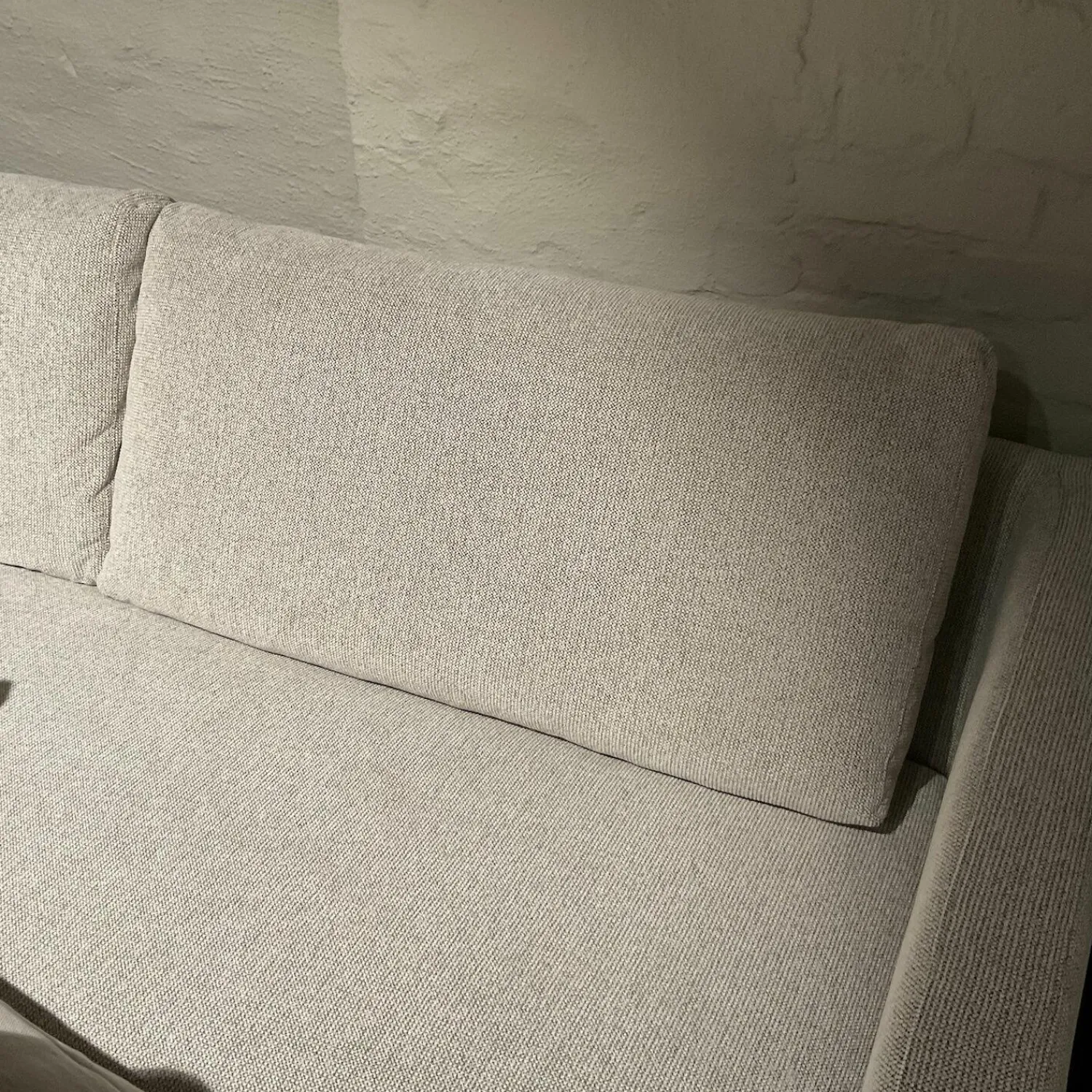 Casamobile Living Ecksofas|Ecksofa Britt Stoff 2 Sneak Natur Beige Füße Metall Inklusive Kissen