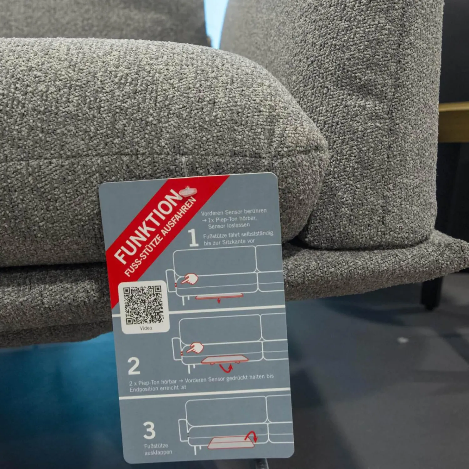 Koinor Ecksofas|Ecksofa Calmo Stoff 13 Educa 93 Sitz Polyschaum M-Kufe Nickel Satiniert