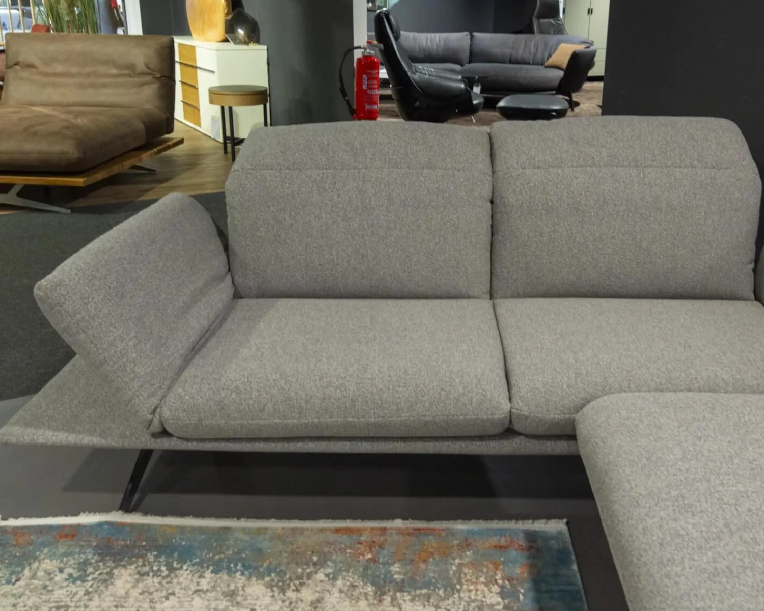 Koinor Ecksofas|Ecksofa Calmo Stoff 13 Educa 93 Sitz Polyschaum M-Kufe Nickel Satiniert