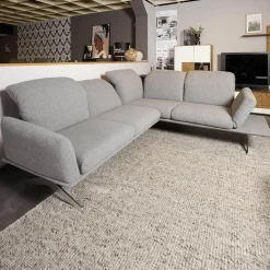 Koinor Ecksofas|Ecksofa Calmo Stoff Clever Clean 13-Educa 93 Grau Fuß Kufe Nr 1 Nickel Satiniert