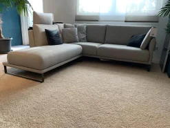 Rolf Benz Ecksofas|Ecksofa Cara 2020 Stoff 14.162 Steingrau Ablage Eiche Furniert Kufe Stahl Umbragrau