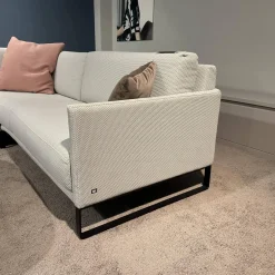 Rolf Benz Ecksofas|Ecksofa Cara Stoff 22.309 Achalgrau Gestell Kufe In Stahl Schwarz Mit Niedrigem Rückenkissen