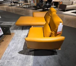 Koinor Ecksofas|Ecksofa Ceda Leder B Bonito Sole Gelb Metallkufe Schwarz Matt Pulverbeschichtet Inklusive Zwischentisch Und Nierenkissen