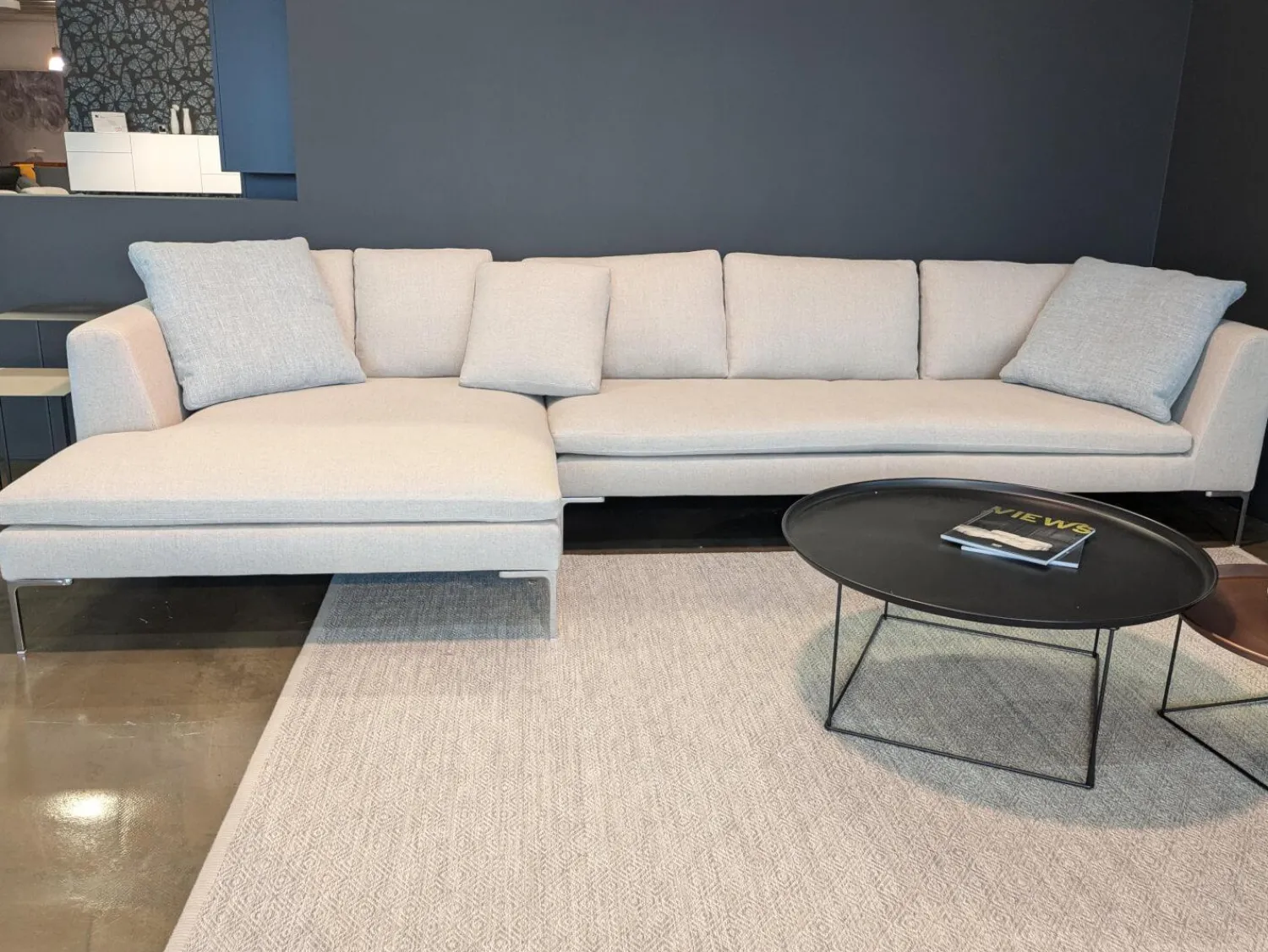 B&B Italia Ecksofas|Ecksofa Charles Stoff Lodi Natur Creme Füße Chrom mit 8 Kissen