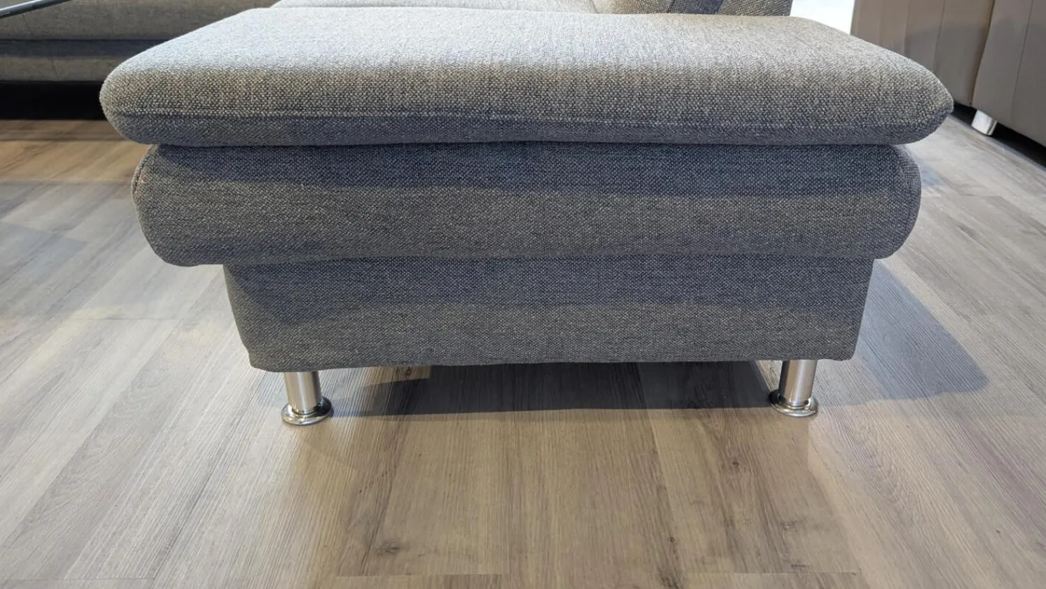 Arco Ecksofas|Ecksofa Chronos Stoff Medusa Rauchblau Grau Blau Metallfuß M01 Poliert Armlehne Klappbar Inklusive Kopfstütze