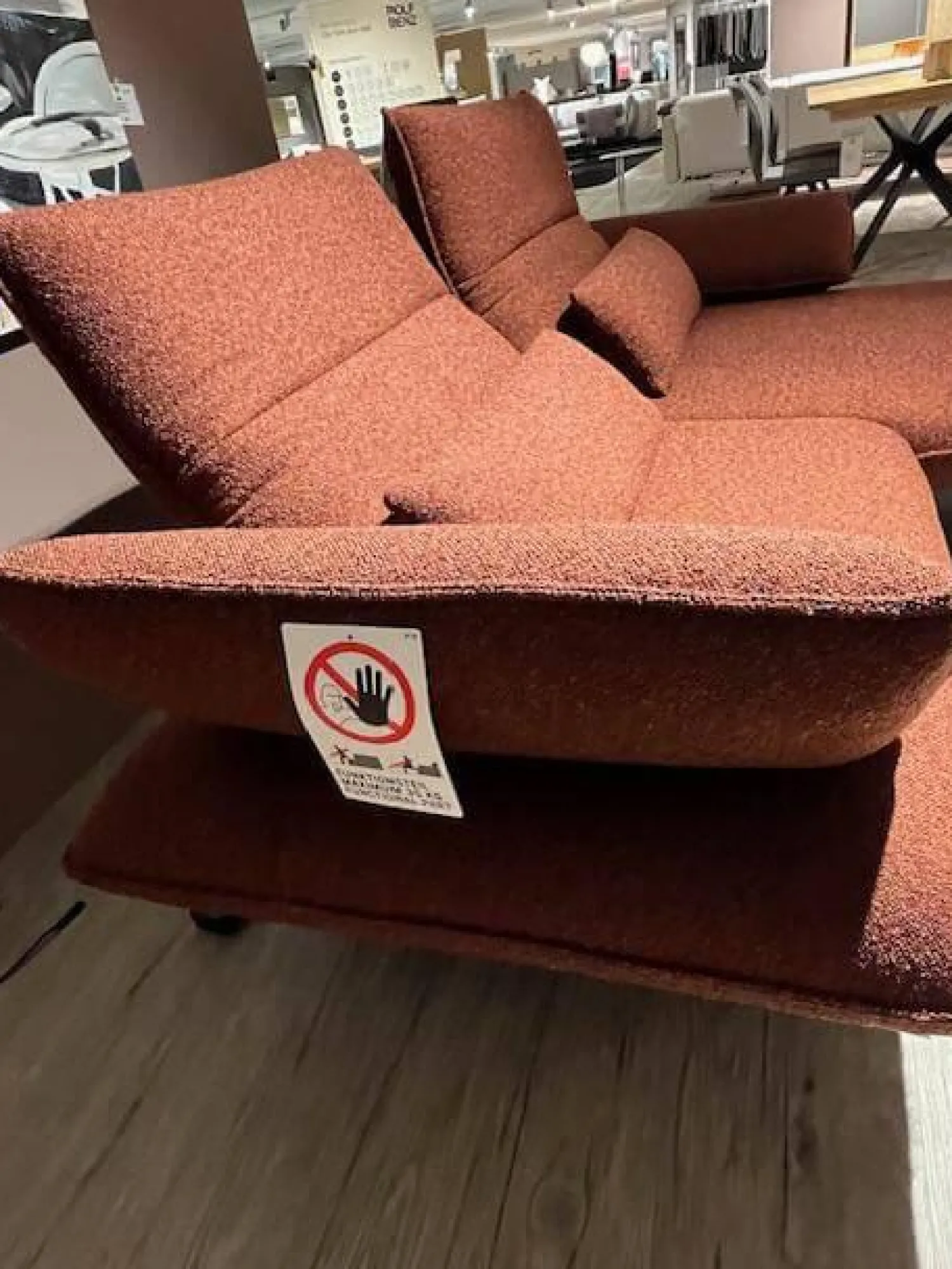 Koinor Ecksofas|Ecksofa Ciao Bezug 16 Luando Rostbraun Rot Kupfer Braun Füße Metall Schwarz Pulverbeschichtet Mit Verstellungen Inklusive 2 Nierenkissen