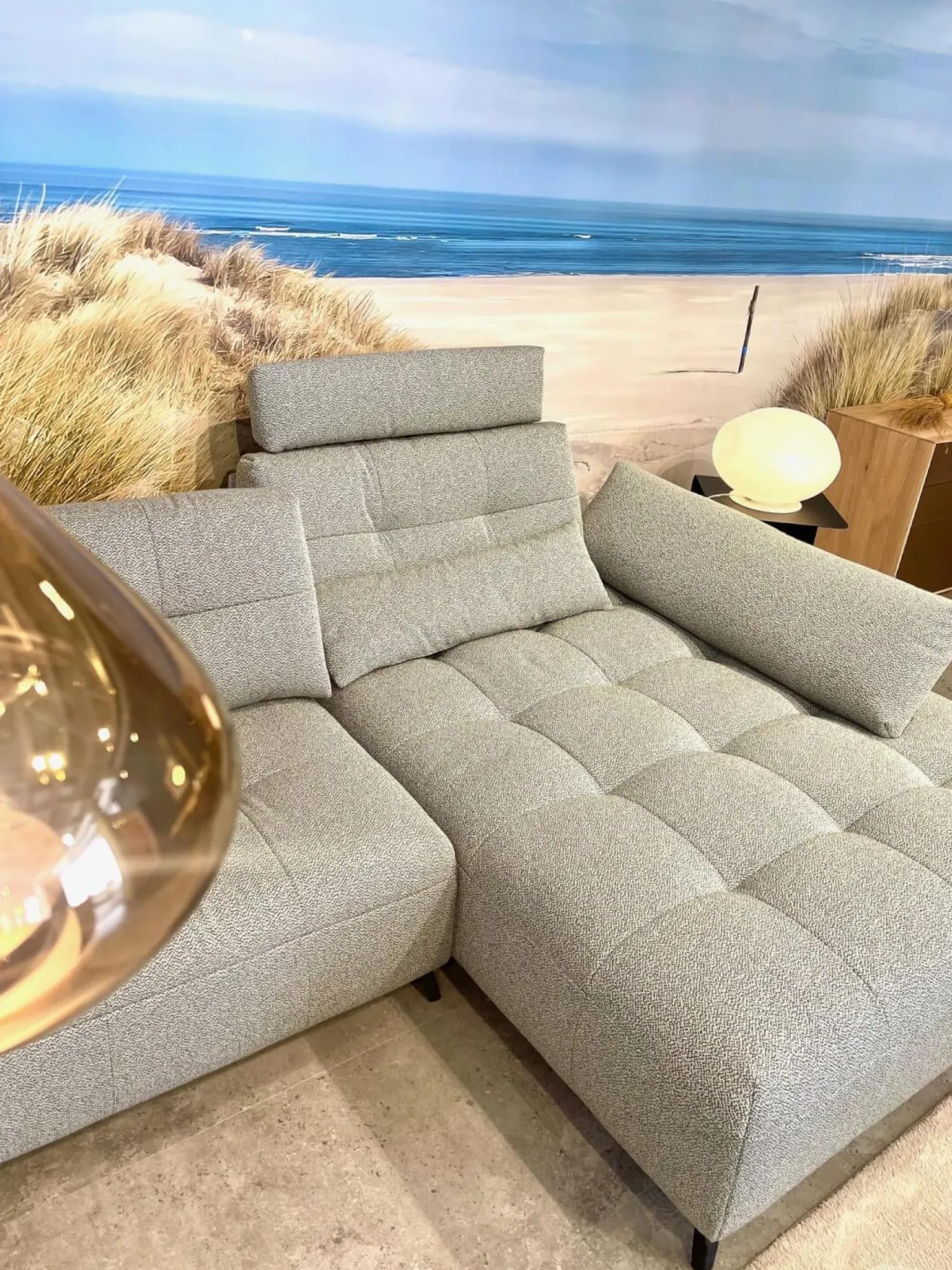 Contur Ecksofas|Ecksofa Comodo Stoff Q2 Rustico Azuro Grau Füße Metall Anthrazit Inklusive Lendenkissen