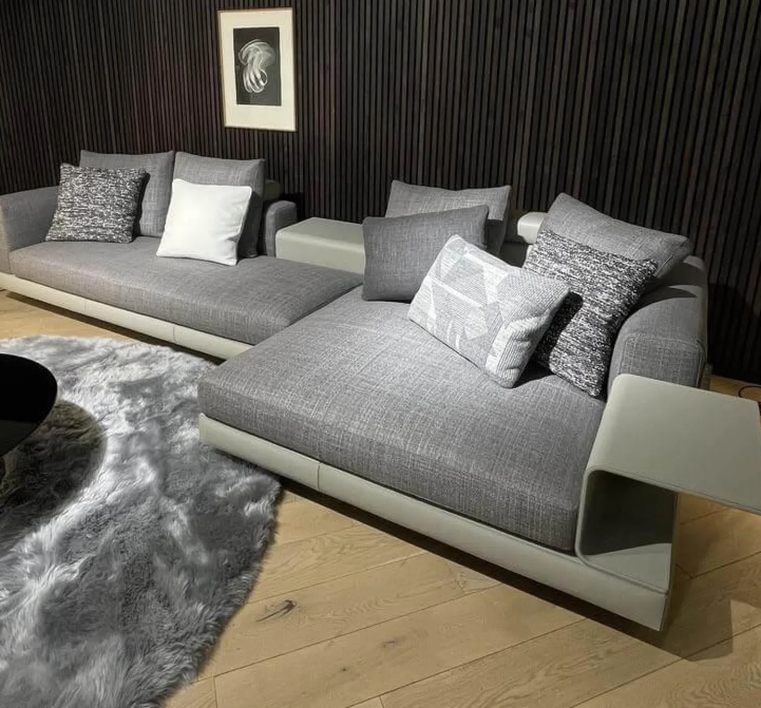 Minotti Ecksofas|Ecksofa Connery Stoff Bright 05 Peltro Grau Gestell Leder Aspen 06 Pomice Grau Mit Ablage Rechts