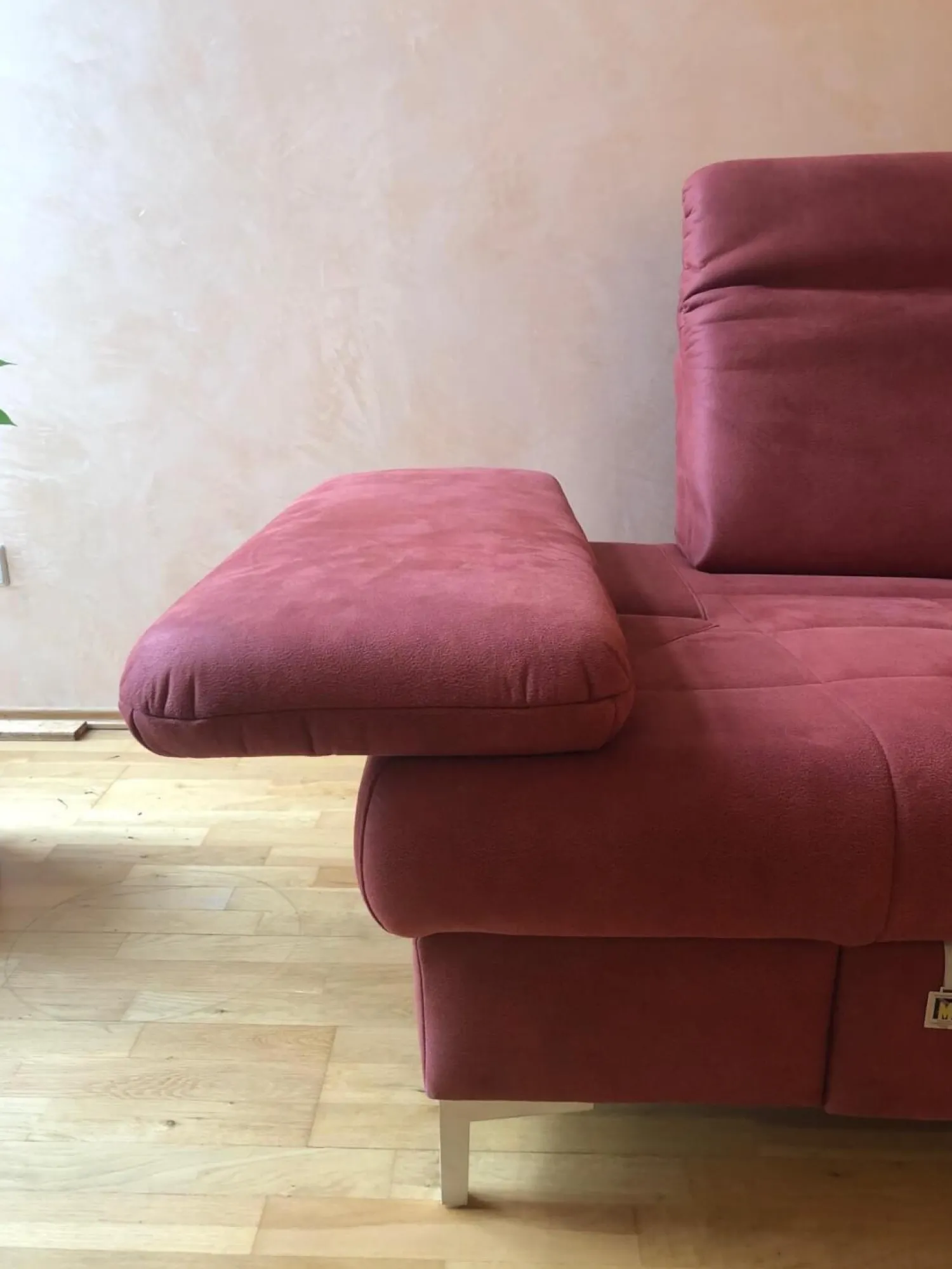 Dietsch Ecksofas|Ecksofa Family Relax 3 Stoff Deluxe Ziegel Rot Füße Metall Mit Bettauszug Inklusive Hocker
