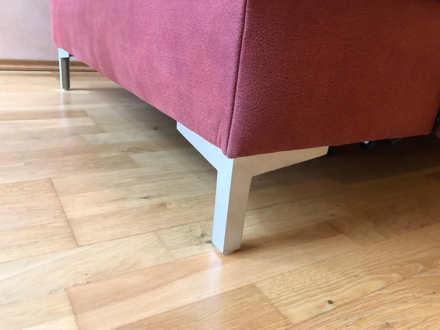 Dietsch Ecksofas|Ecksofa Family Relax 3 Stoff Deluxe Ziegel Rot Füße Metall Mit Bettauszug Inklusive Hocker