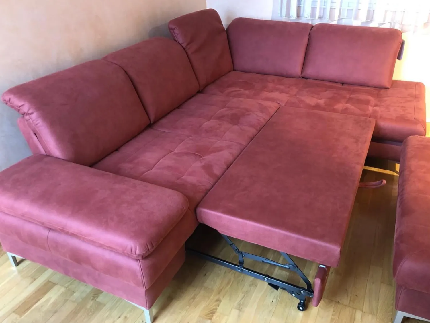 Dietsch Ecksofas|Ecksofa Family Relax 3 Stoff Deluxe Ziegel Rot Füße Metall Mit Bettauszug Inklusive Hocker