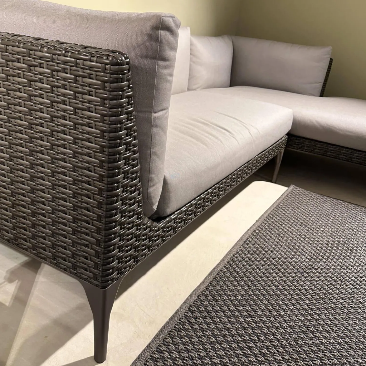 DEDON Ecksofas|Ecksofa Gartenlounge MU Stoff Natura Taupe Grau Gestell Aluminium Vulcano 305 Geflecht Vulcano 099