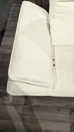 Hukla Ecksofas|Ecksofa Henner Stoff Cyber Natur Creme Weiß Füße Stahl Schwarz Lackiert Mit Motorischer Beinauflage Inklusive Hocker