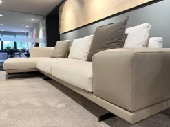 Frigerio Ecksofas|Ecksofa Horizon Stoff Nebraska 18 Beige Leder Sienna 5005 Beige Füße Metall Inklusive Kissen