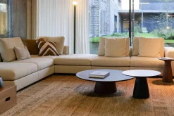 Walter Knoll Ecksofas|Ecksofa Living Landscape 755 Bezug Curly Ivory 02CU Beige Creme Sockel Massivholz Buche Schwarz Lackiert Ohne Sessel Couchtische Dekoration Sowie Lampen