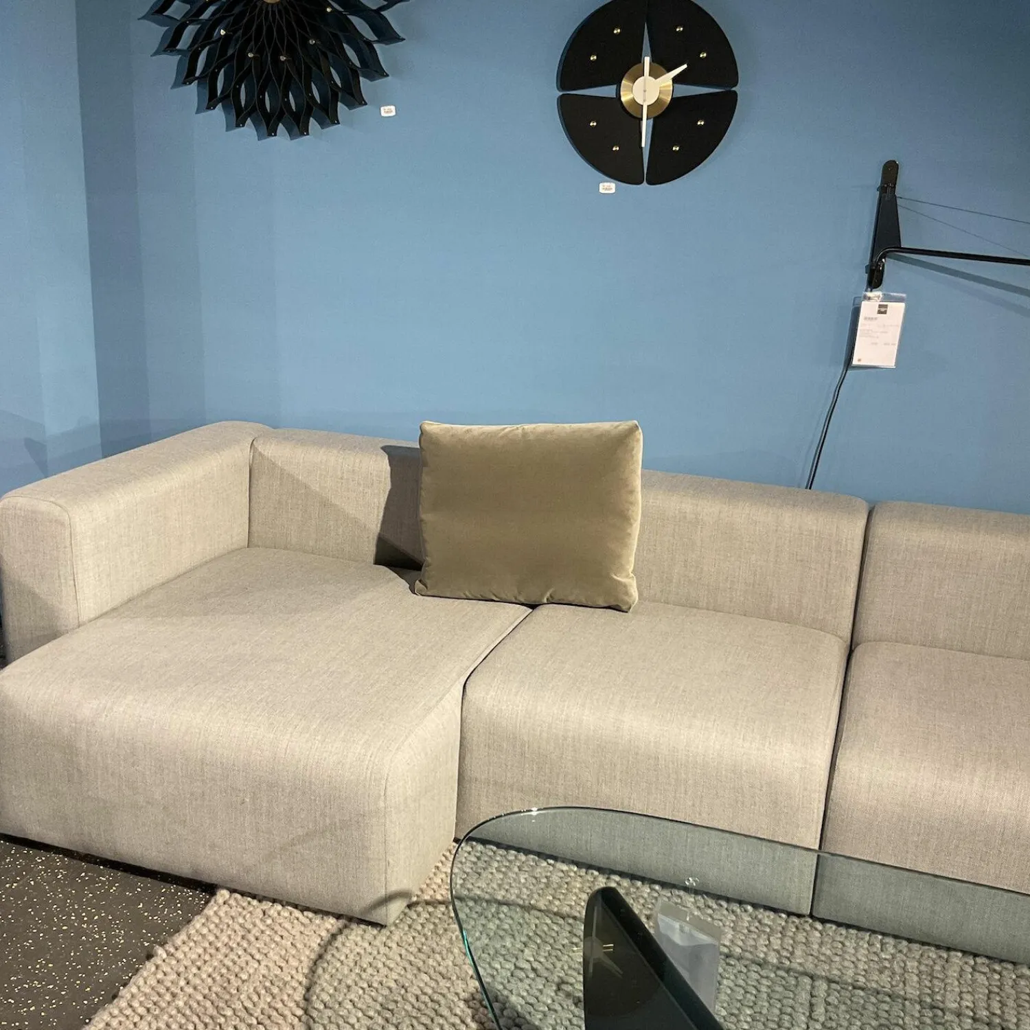 Hay Ecksofas|Ecksofa Mags Stoff Kvadrat Fiord 151 Grau Füße Kiefernholz Schwarz Gebeizt Inklusive Rückenkissen