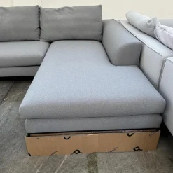 COR Ecksofas|Ecksofa Mell Lounge Stoff 7208 Steingrau Grau Fußrahmen P120 Pulverbeschichtet Schwarz