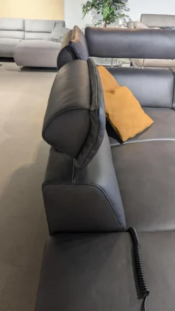 Polsteria Ecksofas|Ecksofa Milano Leder LL Evita Anthrazit Metallkufe Schwarz Matt Ohne Dekokissen