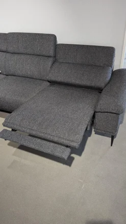 Dietsch Ecksofas|Ecksofa Moon Stoff Sneak 67 Anthrazit Füße Metall Schwarz Matt Mit Elektrischer Wallfree Relaxfunktion