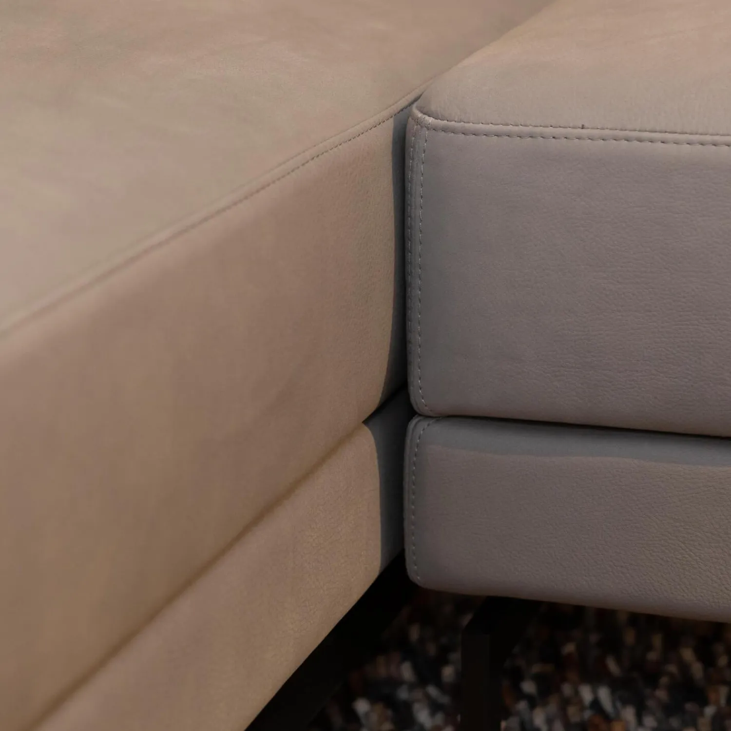 Brühl Ecksofas|Ecksofa Moule Medium Bezug Leder Taron 5668 0095 Grau Kufen Schwarz Pulverbeschichtet Mit Verstellbarer Rückenlehne