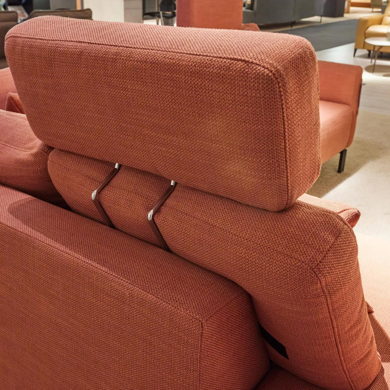Musterring Ecksofas|Ecksofa MR 4530 Stoff Picasso Peach Orange Rot Metallfuß Schwarz Matt Mit Kissen Inklusive 2 Kopfstützen XL