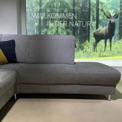 Arco Ecksofas|Ecksofa Neapel Stoff 5802 084 Quarz Hellgrau Federkern Füße Metall Mit Dekokissen