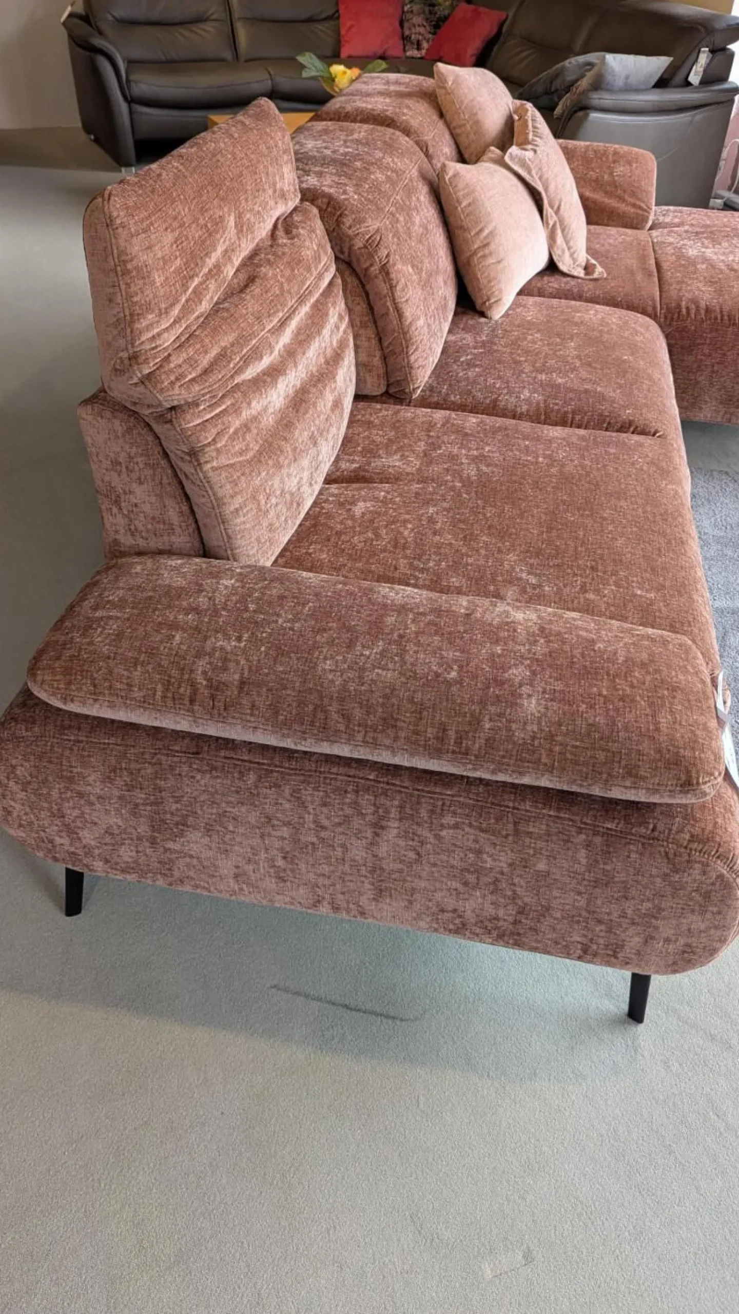 Poco Ecksofas|Ecksofa Nicolai Stoff Nile Kupfer 300 Braun Fuß Schwarz Matt mit Verstellfunktionen