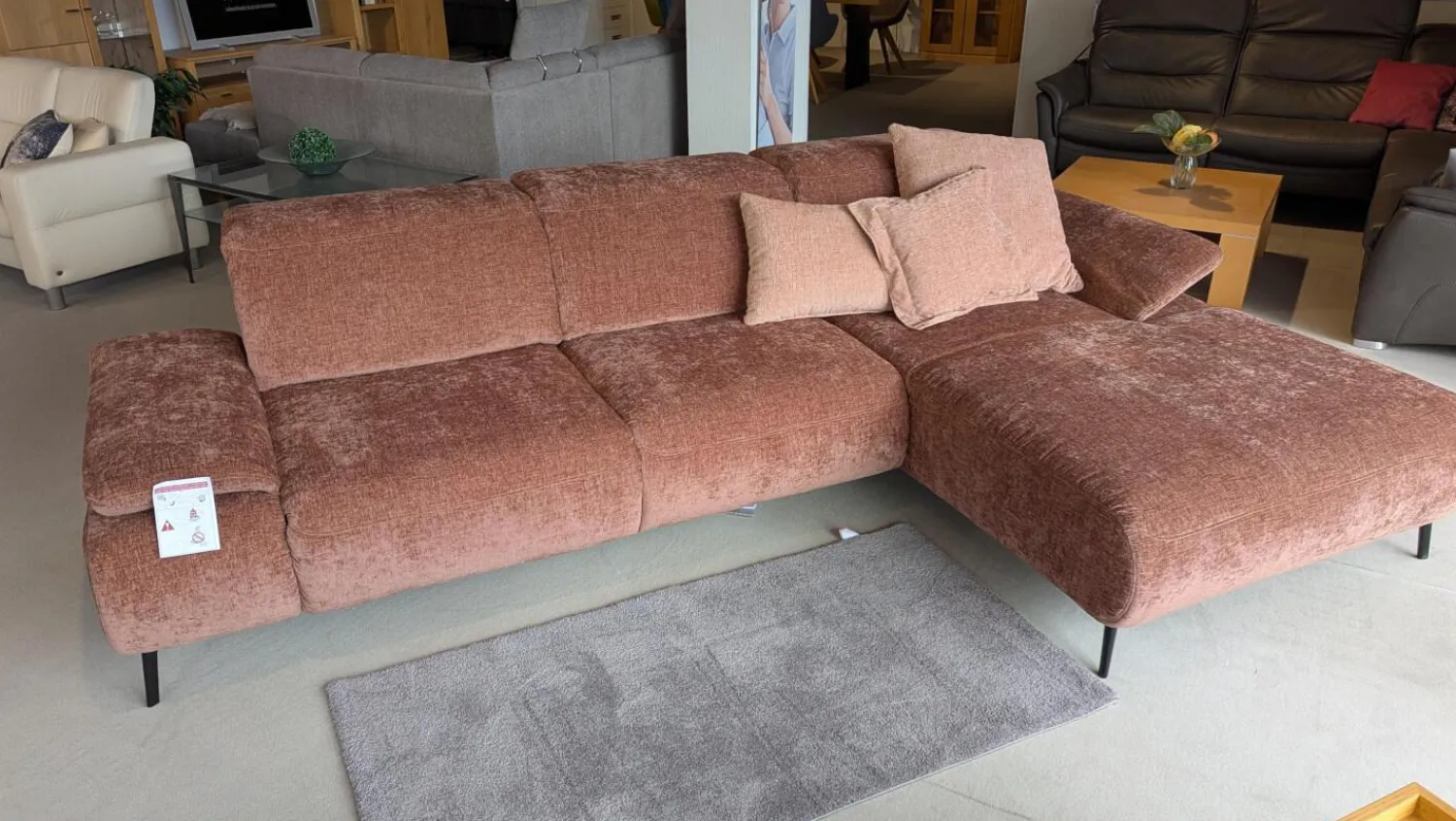 Poco Ecksofas|Ecksofa Nicolai Stoff Nile Kupfer 300 Braun Fuß Schwarz Matt mit Verstellfunktionen