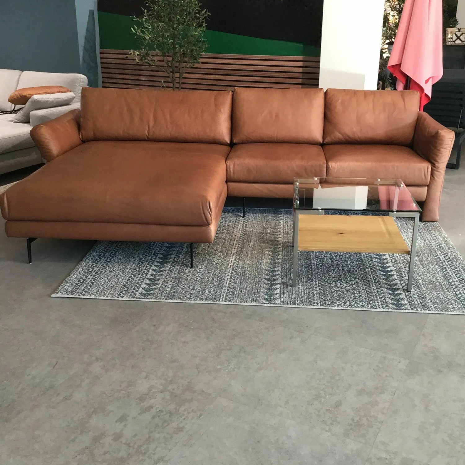 Koinor Ecksofas|Ecksofa Omega 16 Leder D-Tara-Anilin Canyon Braun Füße Metall GH Schwarz