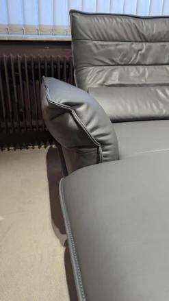 Candy Ecksofas|Ecksofa Peimann Leder Mercury Fango Grau Metallkufen Schwarz Matt