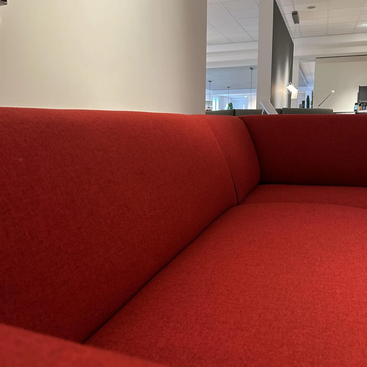 Leolux Ecksofas|Ecksofa Pode Insert Stoff Tonica 611 Rot Füße Aluminium Chrom