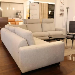 Accente Ecksofas|Ecksofa Radioso 290BB290 Stoff Wembley Angora Beige Füße Stahl Black 01 Schwarz Lackiert Mit Nackenstütze