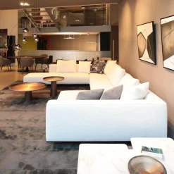 Minotti Ecksofas|Ecksofa Roger Suite Spring Stoff Natte 01 Bianco Beige Mit Kissen und Ablage aus Palisander