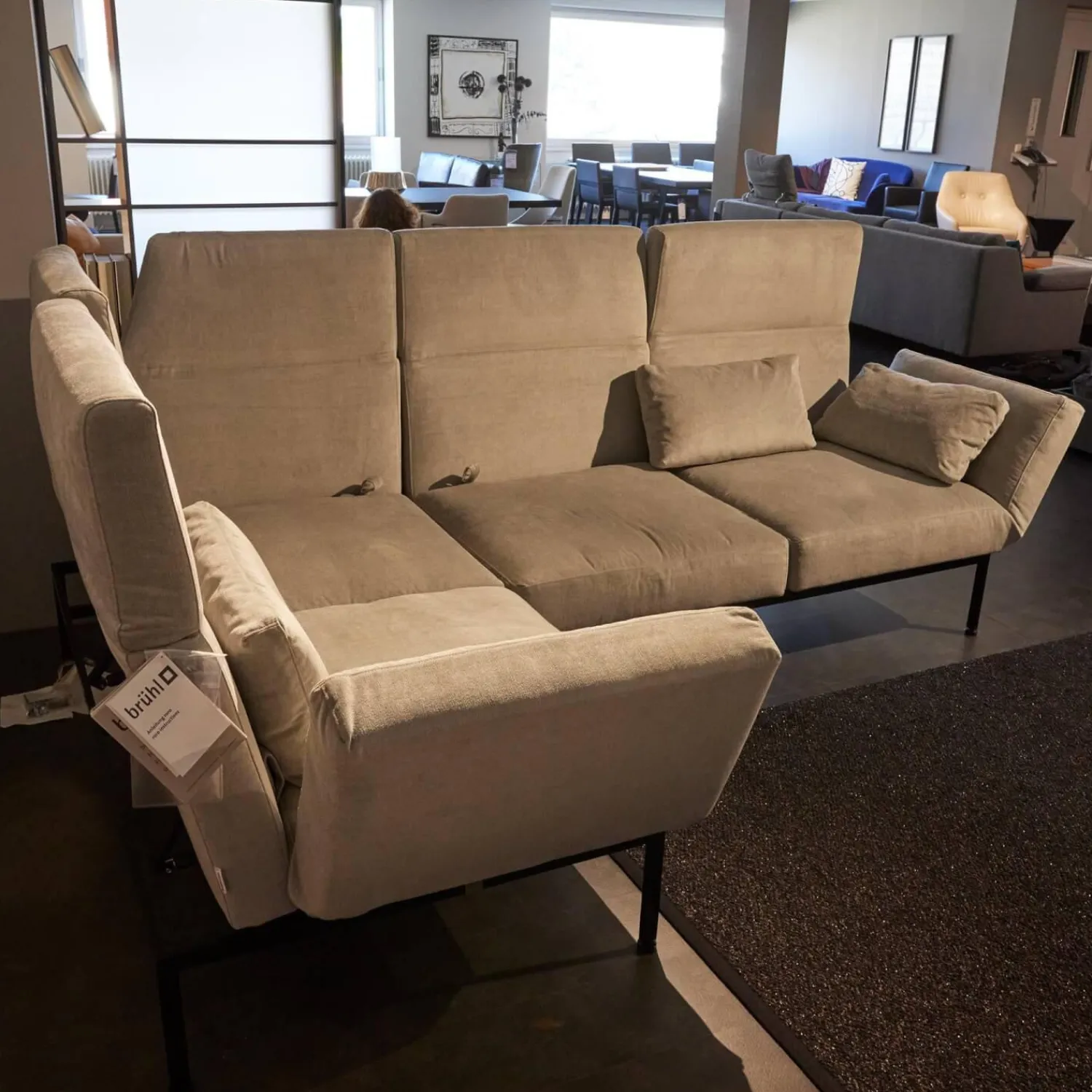 Brühl Ecksofas|Ecksofa Roro Soft Bezug Stoff 2813 0093 Beige Fuß Metall Schwarz mit Funktion