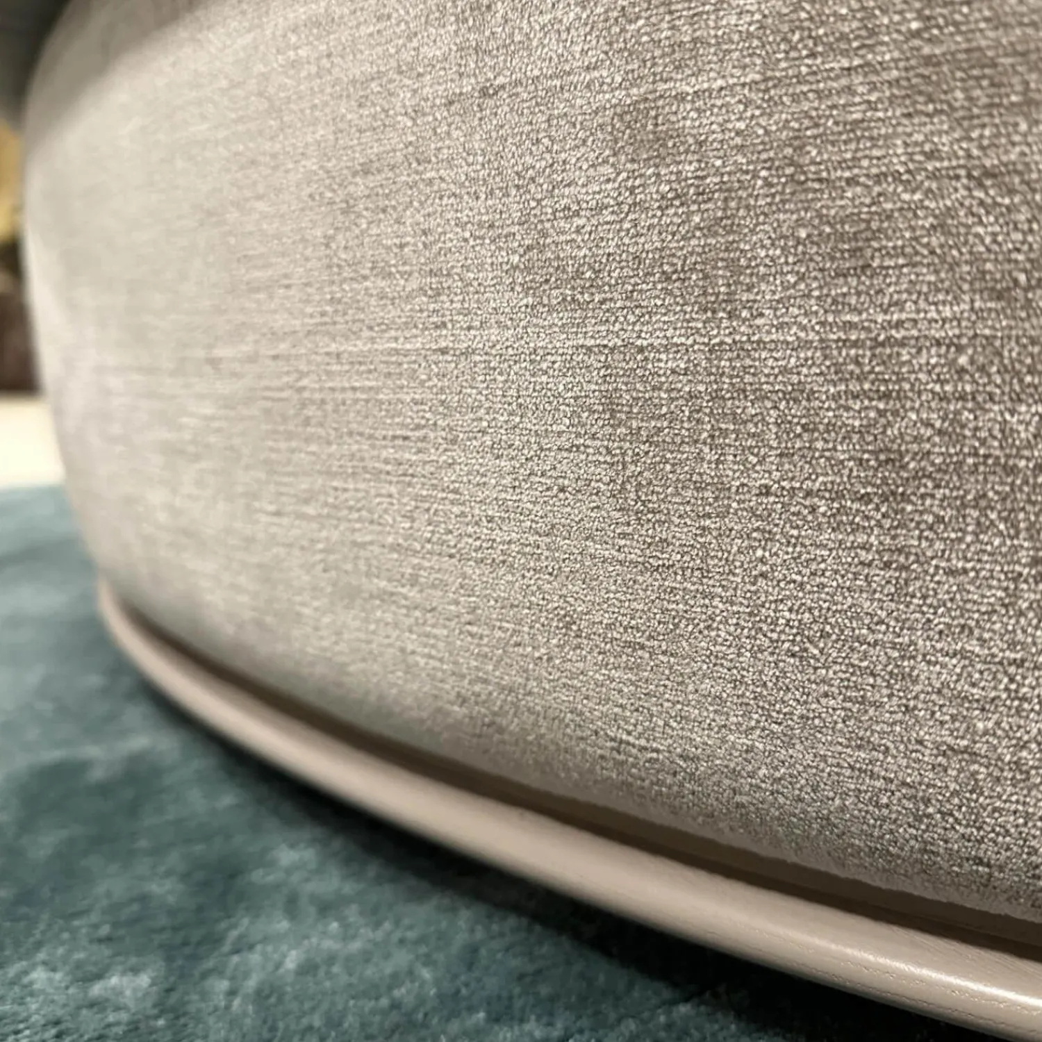 Bielefelder Werkstätten Wohnlandschaften|Ecksofa Sofalandschaft Inspiration Stoff Fame Beigebraun Sockelrahmen Holz