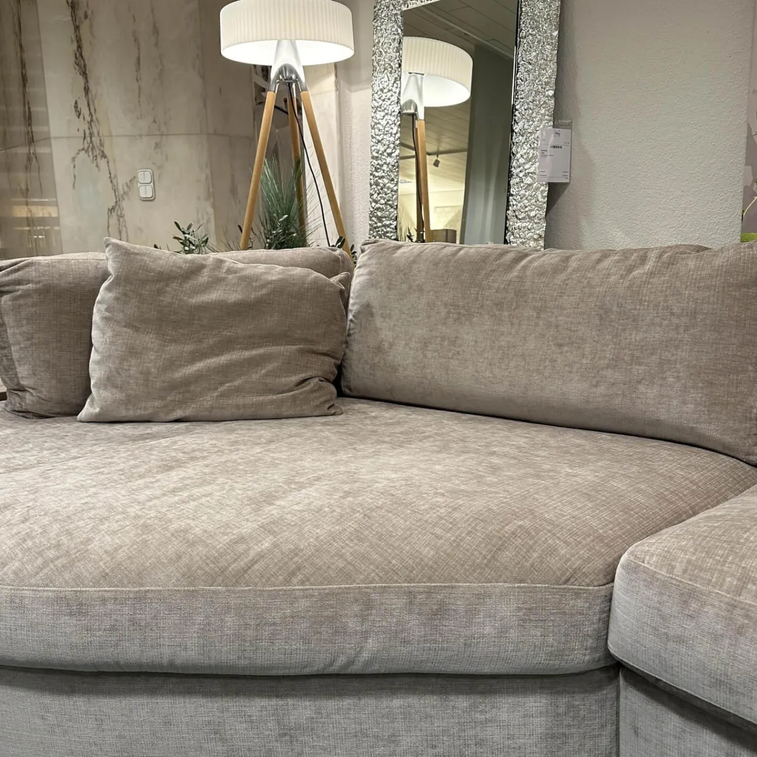 Bielefelder Werkstätten Wohnlandschaften|Ecksofa Sofalandschaft Inspiration Stoff Fame Beigebraun Sockelrahmen Holz