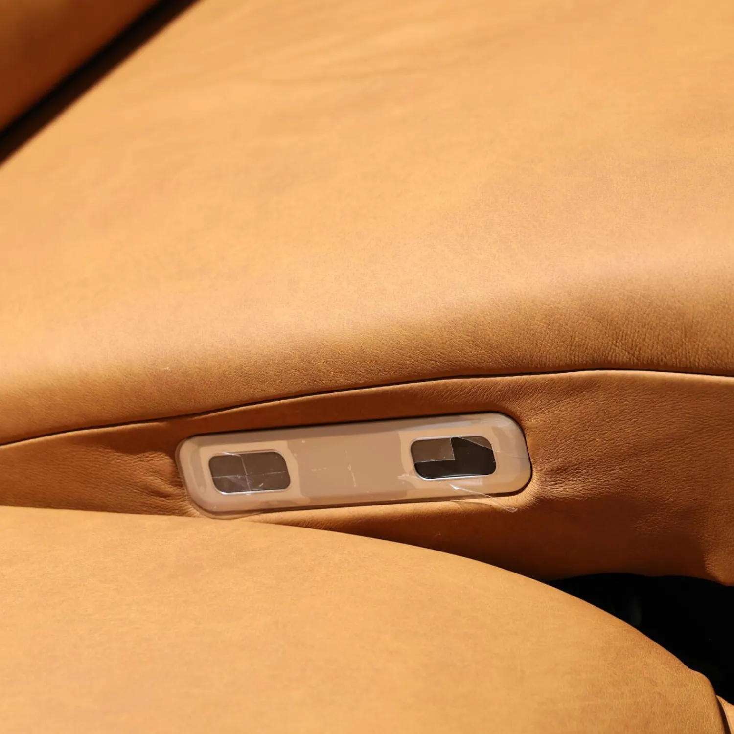 himolla Ecksofas|Ecksofa Spektral 1352 Leder 27 Leonessa Almond Braun Kufe Metall Anthrazit 63