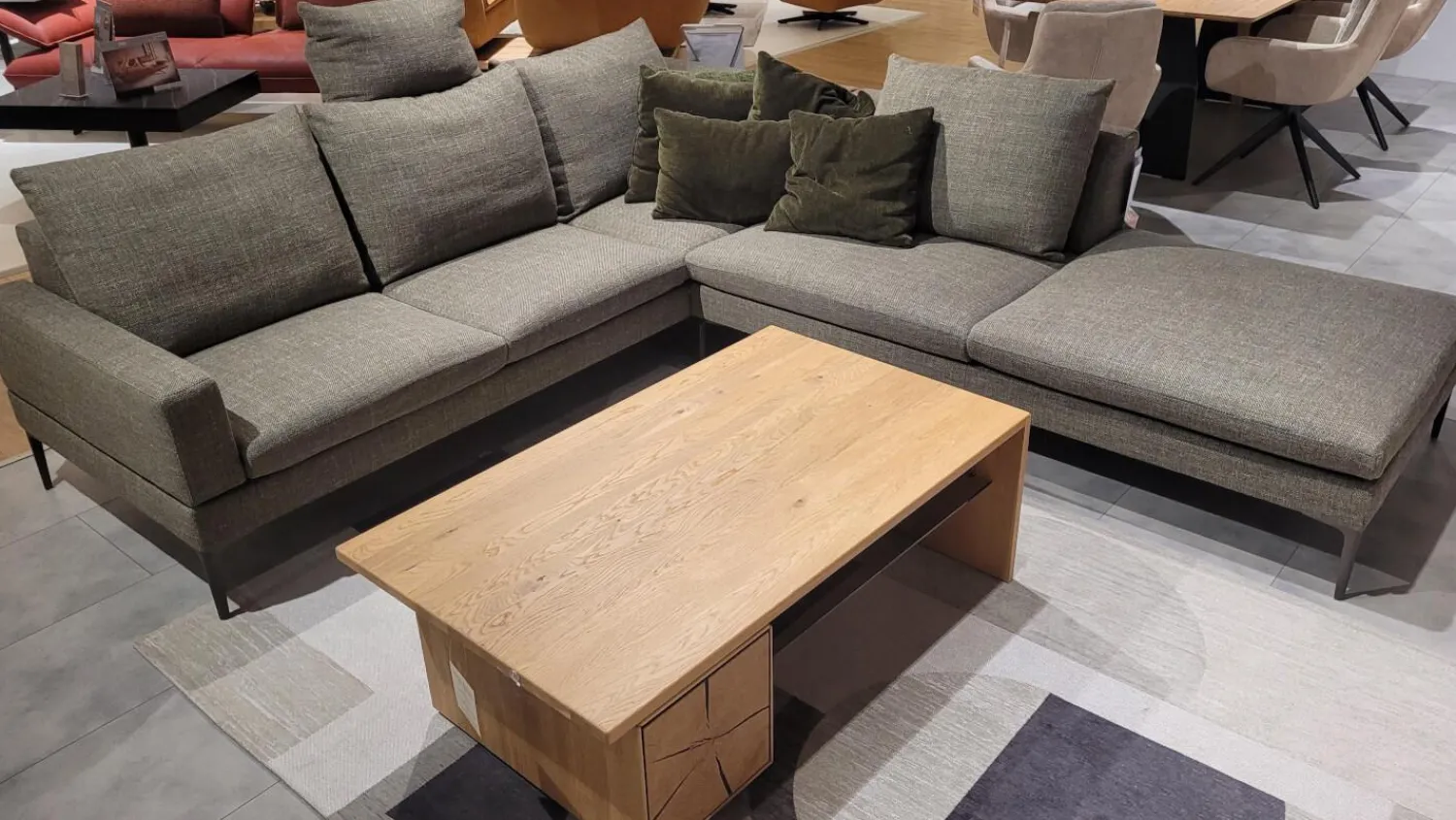 Jori Ecksofas|Ecksofa Tigra Landscape JR 2226 Stoff Siena C0006 Grau Grün Eckfuß Metall Schwarz Lackiert Mit Verstellbarer Armlehne