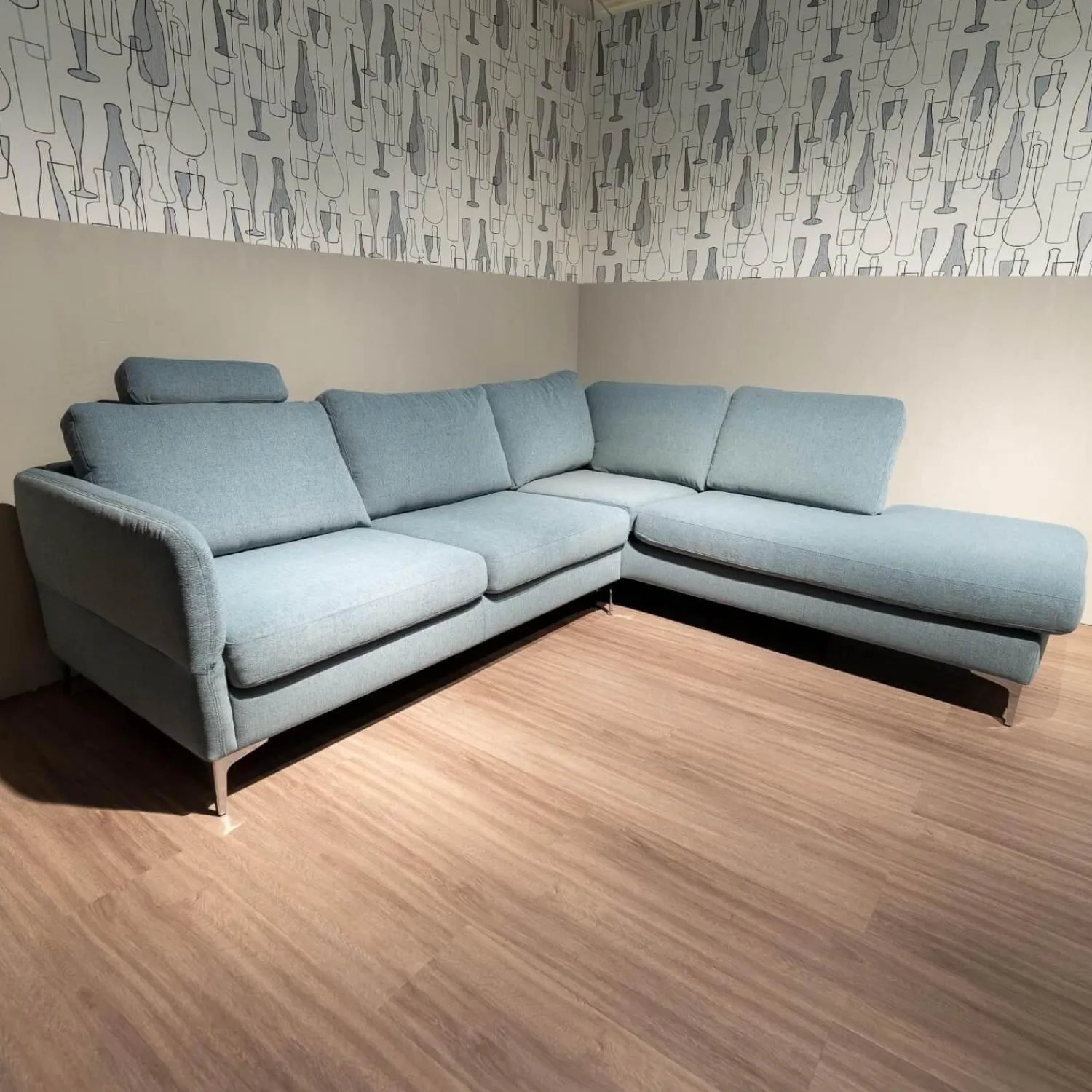 Schöner Wohnen-Kollektion Ecksofas|Ecksofa Timeless 7141 5453 Bezug Stoff Trend Light Blue Hellblau Metallfuß Chrombeschichtet Mit Kopfstütze