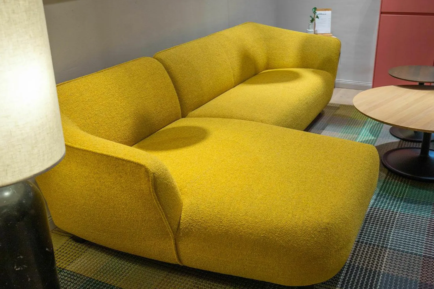 Pode Ecksofas|Ecksofa Turia Stoff Monza 27166/66 Gelb Füße Epoxy