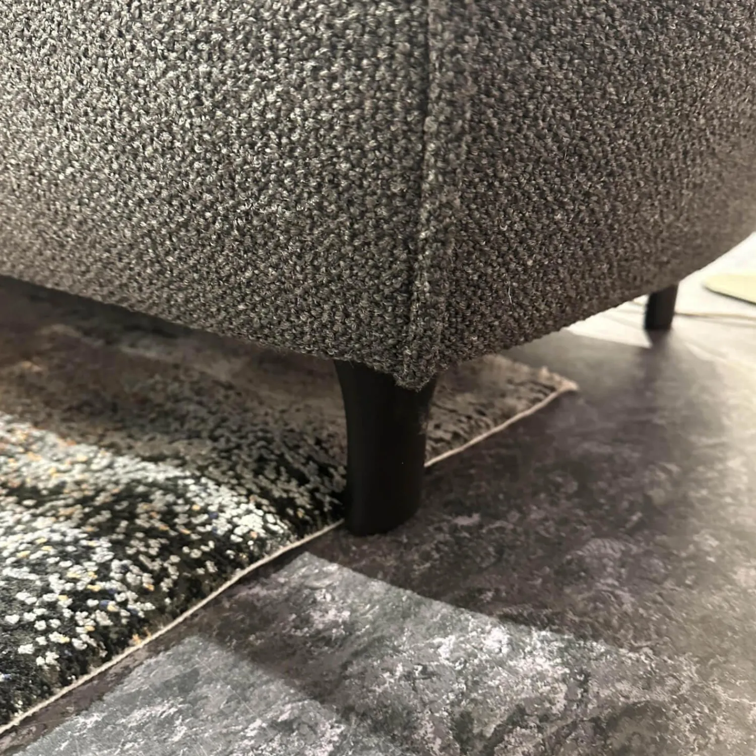 Leolux Ecksofas|Ecksofa Turia Stoff Monza 84 Grau Füße Epoxy Lack Schwarz