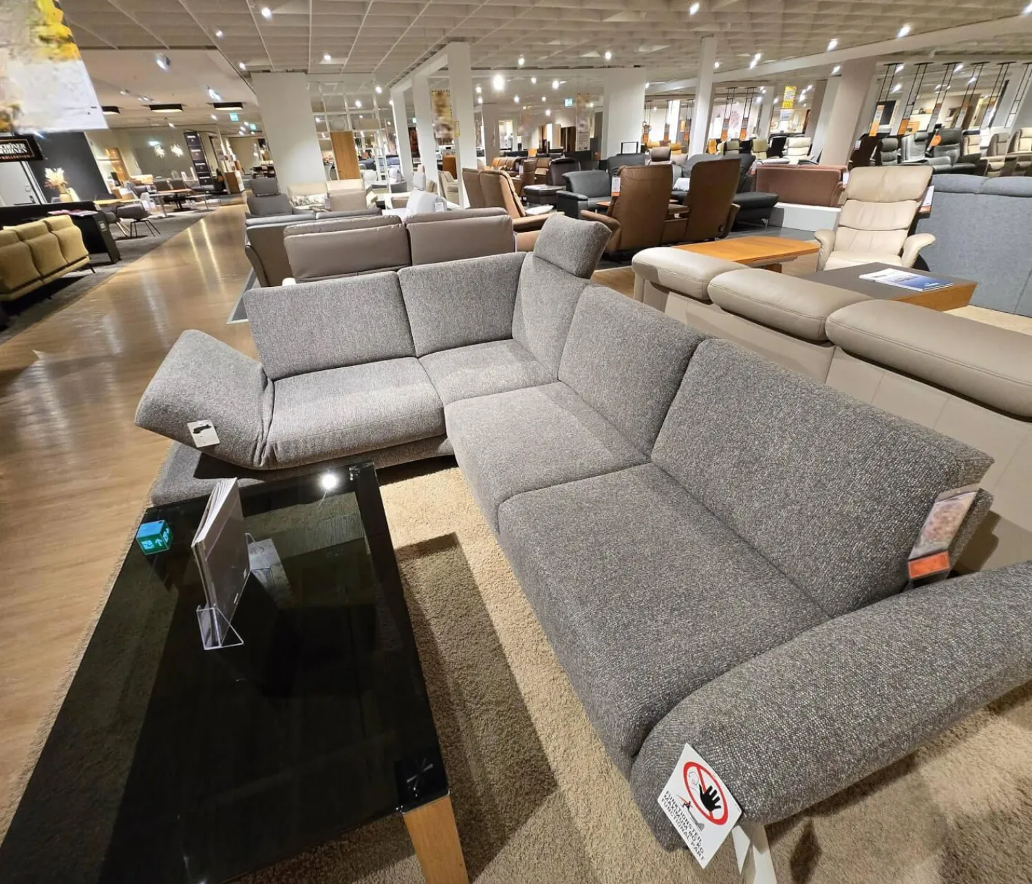 Koinor Ecksofas|Ecksofa Upgrade Stoff 10 Calypso 27 Grau Schwertkufe Aluminium Bronziert Mit Schwenkbarer Armlehne