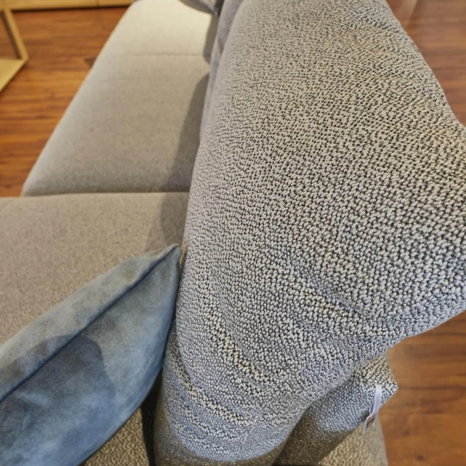 W. Schillig Ecksofas|Ecksofa Willoow Bezug Stoff Silver Grey 01022 Metallkufe Schwarz FT9 M99 Inklusive Sitztiefenverstellung Und 2 Kissen