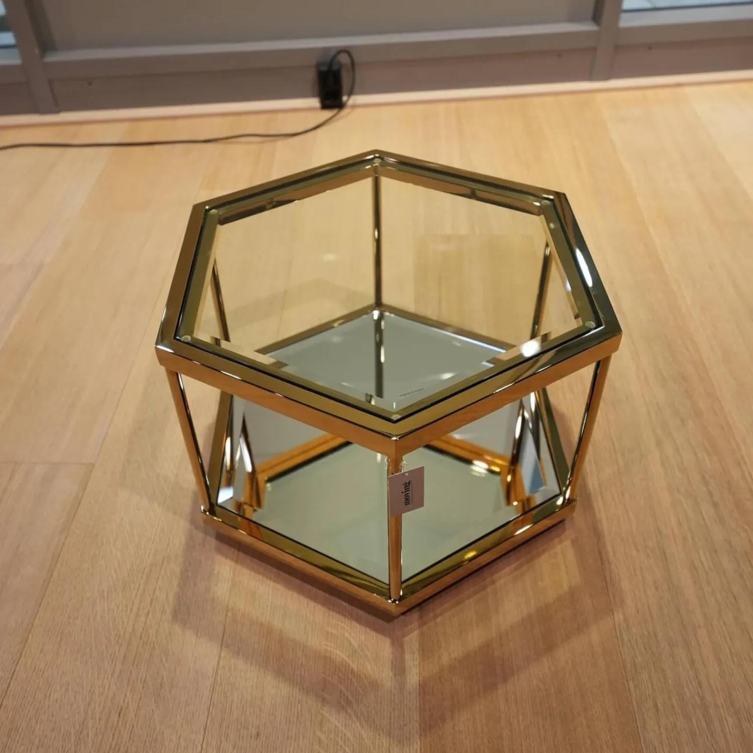 Eichholtz Couchtische|4er Ensemble Couchtisch Sax Platte Klarglas Metallrahmen Mit Gold-Finish