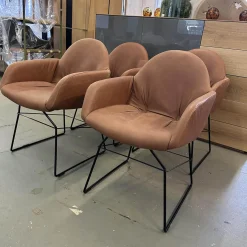 Scholtissek Stuhlsets|4er Set Armlehnenstuhl Step Leder 2 13 Cognac Braun Gestell Stahl Schwarz Pulverbeschichtet