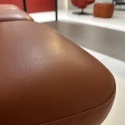 KFF Stuhlsets|6er Set Armlehnstuhl Gaia Rücken Stoff Rohi Cleo Lampion Rot Orange Sitz Leder Sauvage Terracotta Rot Gestell Schwarz