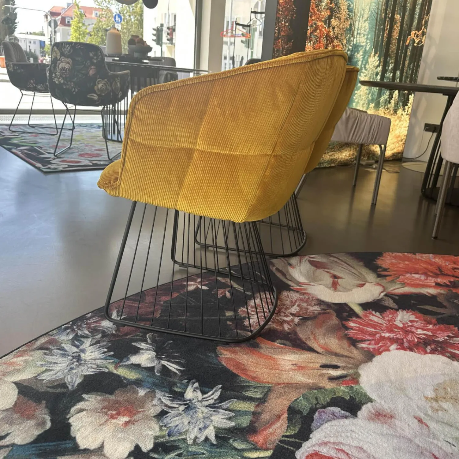 Freifrau Stuhlsets|2er Set Armlehnstuhl Marla Hoch Stoff Riga M1 Curry Gelb Harfengestell Schwarz