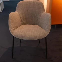 Walter Knoll Stuhlsets|4er Set Armlehnstuhl Sheru Bezug Stoff 25 Togba 7854 Pebble Grau 4-Bein-Gestell Pulverbeschichtet Schwarz