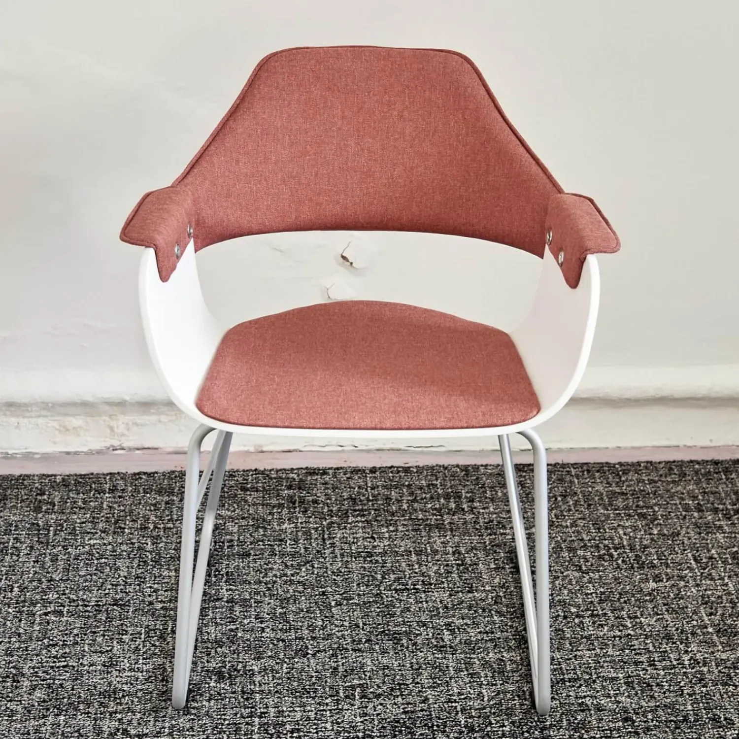 BD Barcelona Stuhlsets|2er Set Armlehnstuhl Showtime Schale Weiß Lackiert Bezug Medley Y10 Pink Gestell Kufen Silber 7035 Mit Armauflagen